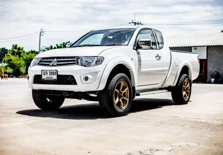 2012 Mitsubishi TRITON 2.5 รถกระบะ 