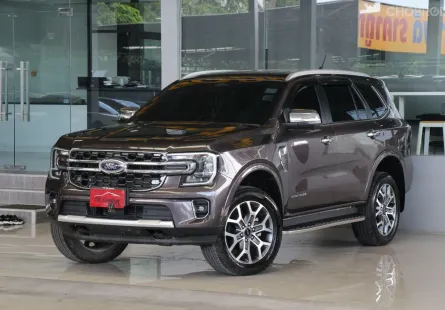 Ford Everest 2.0 Titanium plus ปี2023 สภาพป้ายแดง ไมล์3x,xxxโล รถบ้านมือเดียว มีWarrantyศูนย์ ฟรีดาว