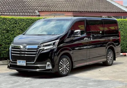 ขายรถยนต์ Toyota Majesty 2.8 Standard ปี 2021 สภาพดี