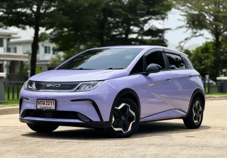 2024 BYD Dolphin Standard Range 44.9 kWh รถเก๋ง 4 ประตู 