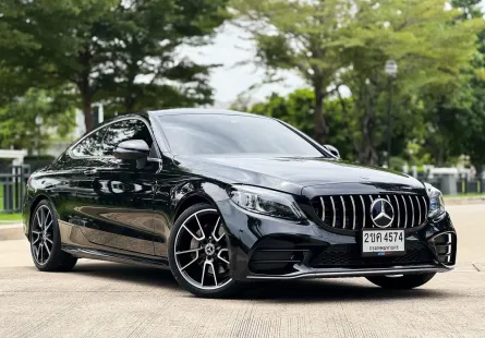 Mercedes-Benz C-Class C200 Coupe AMG Dynamic ปี 2020 สภาพดี ใช้งานน้อย มือเดียวป้ายแดง 