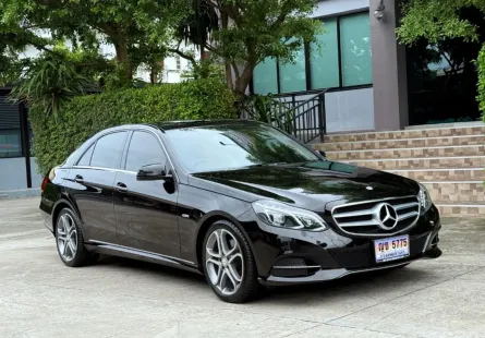2016 BENZ E200 EDITION E รุ่นพิเศษ รถมือเดียวป้ายแดง รถวิ่งน้อย เข้าศูนย์ทุกระยะ ไม่มีอุบัติเหตุครับ