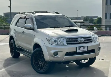 2005 Toyota Fortuner 3.0 V SUV เจ้าของขายเอง รถสวย ไมล์แท้ ประวัติดี 