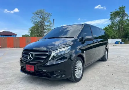Mercedes-Benz v-Class Vito 119 CDI 2025 รถตู้สุดหรู สภาพใหม่ ไมล์น้อย มือเดียวป้ายแดง 