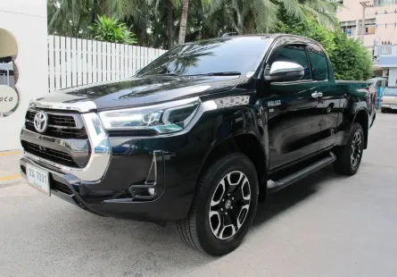 2023 TOYOTA REVO CAB 2.8 HIGH 4WD เกียร์ธรรมดา สีดำ  วิ่ง 15,358 กม. รถสวยสภาพใหม่ ฟรีดาวน์