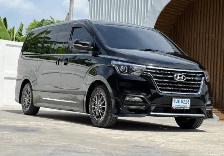 ขายรถยนต์ Hyundai H-1 2.5 Deluxe 2021 สภาพดี