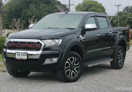 FORD RANGER 2.2 XLT สี่ประตู ปี 2017 เกียร์ออโต้ สีดำ
