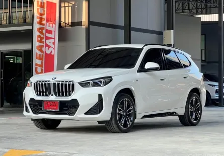 2023 BMW X1 2.0 sDrive20i SUV รถบ้านมือเดียว ไมล์น้อย 
