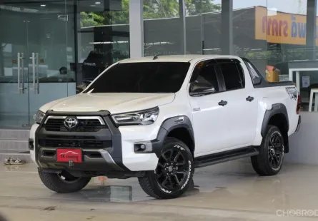 Toyota Hilux Revo 2.4 Prerunner Rocco Auto ปี 2023 สภาพปัายแดง Warranty2028 ไมล์30,000โล มือเดียว