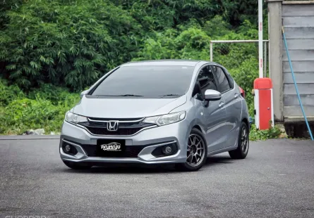 2017 Honda Jazz 1.5 S Minorchange รถเก๋ง 5 ประตู