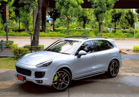 2016 Porsche CAYENNE 3.0 S Hybrid SUV รถสวย ไมล์น้อย มือเดียวป้ายแดง 