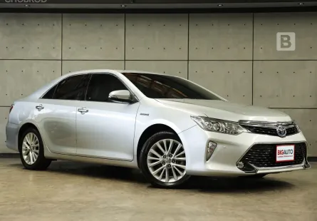 2017 Toyota CAMRY 2.5 Hybrid Navi Sedan AT ไมล์แท้ รถมือแรกจากป้ายแดง ตัวรถไม่ต่างจากรถใหม่ B3614