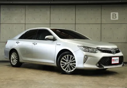 2017 Toyota CAMRY 2.5 Hybrid Navi Sedan AT ไมล์แท้ 6 หมื่น (น้อยมาก) รถมือแรกจากป้ายแดง B3548