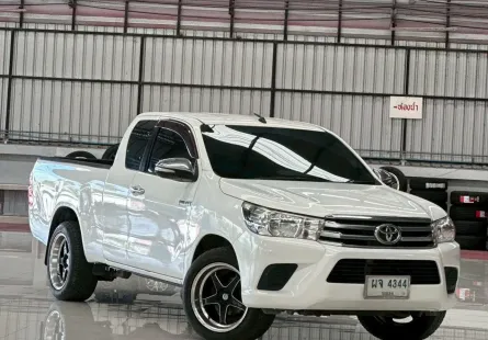 2017 Toyota Hilux Revo 2.4 Smartcab J Plus