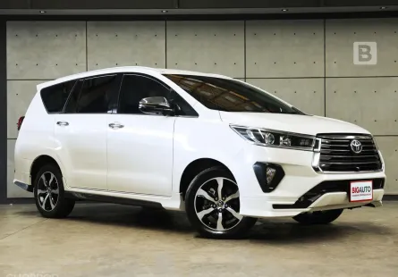2022 Toyota INNOVA 2.8 Crysta Premium AT ไมล์แท้ 6 หมื่น รถมือเเรกจากป้ายเเดง (FULL OPTION) B4740