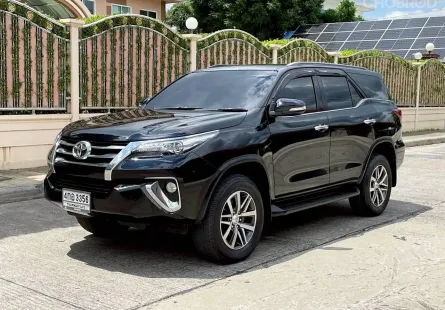 2016 Toyota Fortuner 2.8 V SUV ฟรีดาวน์