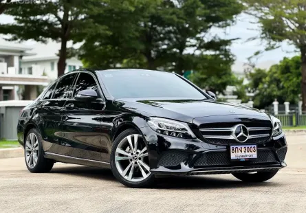 2022 Mercedes-Benz C-Class 2.0 C220d รถเก๋ง 4 ประตู รถสวย ไมล์น้อย มือเดียวป้ายแดง 
