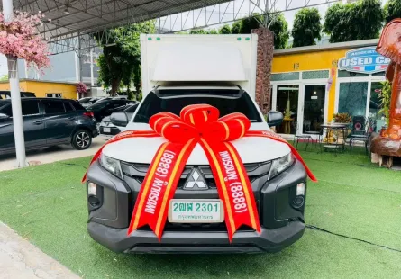 2020 Mitsubishi TRITON 2.5 ตู้แห้ง เสริมแหนบ รถกระบะ ออกรถง่าย