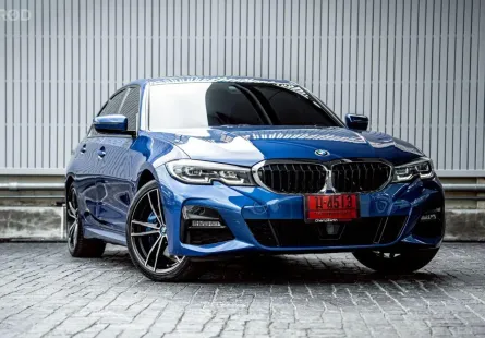 2022 BMW 330e M Sport (Plug-in Hybrid)