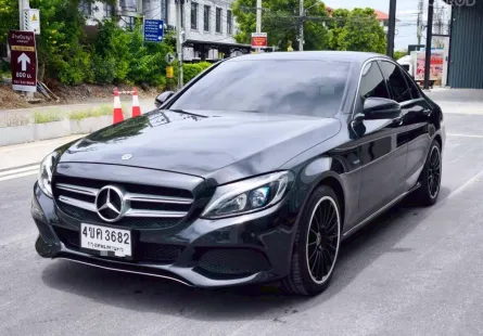 Mercedes-Benz C-Class 2.0 C350e 2018 เลขไมล์น้อย รถสวยมาก