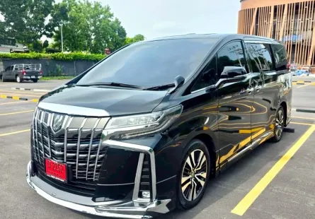 Toyota ALPHARD 2.5SC PACKAGE ปี 2022 สภาพดี ไมล์น้อย กรุงเทพฯ 