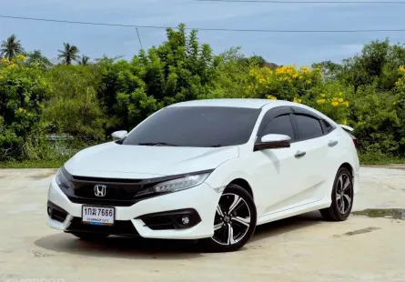 2017 Honda CIVIC 1.5 Turbo RS รถเก๋ง 4 ประตู เจ้าของขายเอง รถสวย ไมล์น้อย 