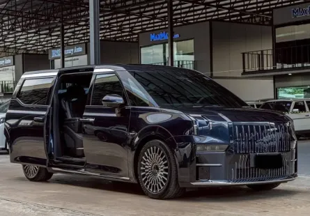 Zeekr 009 116 kWh Six-seat executive with four-wheel drive 2025 รถบ้านสวย ไมล์น้อย 