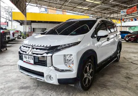 Mitsubishi XPANDER 1.5 CROSS เกียร์ออโต้ ปี 2021 ผ่อนเริ่มต้น 9,*** บาท