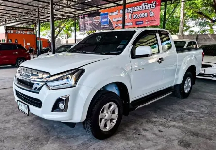 Isuzu D-Max All New Blue Power Spacecab Hi-Lander 1.9 L ธรรมดา ปี 2017 ผ่อนเริ่มต้น 7,*** บาท