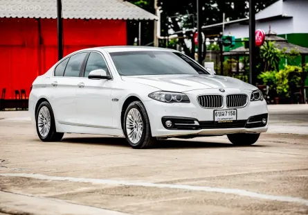 2016 BMW 5 Series 2.0 520d รถเก๋ง 4 ประตู รถสวย