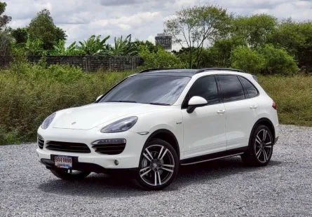 PORSCHE Cayenne S Hybrid (4WD) แต่งไฟหน้า Facelift ปี 2011 ดูแลเครื่องยนต์ไฮบริด และช่วงล่างมาแล้ว