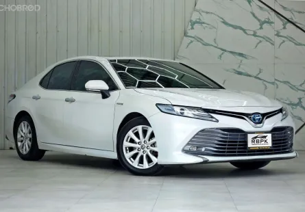 Toyota Camry 2.5 Hybrid ปี 2019 รถบ้านสภาพดี ออกรถง่าย เครดิตดีฟรีดาวน์