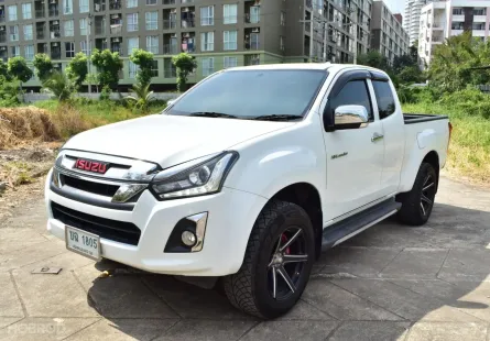 Isuzu D-Max All New Blue Power Spacecab Hi-Lander 1.9 Z Prestige ปี 2017 ผ่อนเริ่มต้น 8,*** บาท