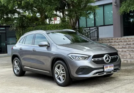 2022 BENZ GLA 200 รถมือเดียวป้ายแดง วิ่งน้อยเพียง 5X,XXX กม รถเข้าศูนย์ทุกระยะ ไม่มีอุบัติเหตุครับ