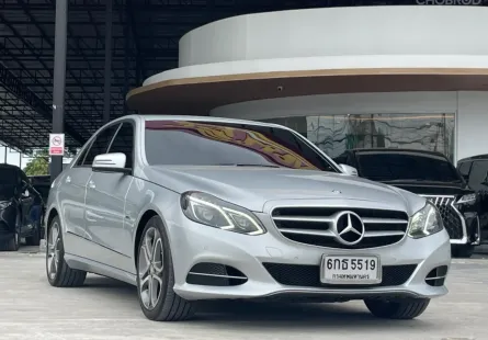 Mercedes-Benz E-Class E200 W212 2015 สีเทาสวยงาม