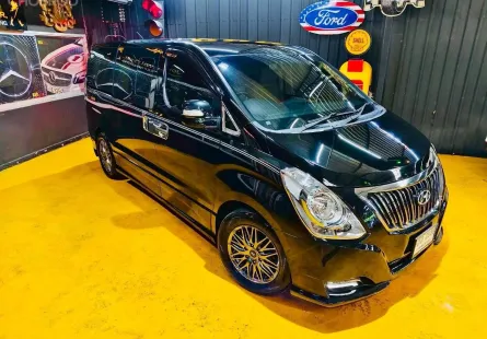 Hyundai H-1 2.5 Black Series ปี 2018 มือเดียว วิ่งน้อย 