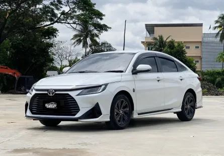Toyota Yaris Ativ 1.2 Premium ปี 2022 พร้อมใช้งานทันที