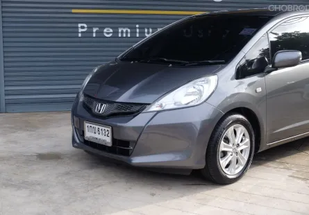 HONDA JAZZ 1.5V I-VTEC 2012 สีเทา วิ่ง 50,888 กม. สวยไม่เคยทำสี ไม่เคยมี อุบัคิเหตุ