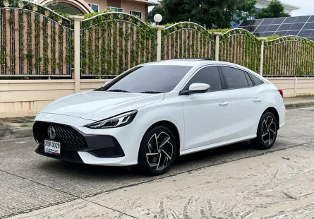 MG 5 1.5 X SUNROOF ปี 2022 สภาพป้ายแดง