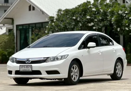 Honda Civic FB 1.8 i-VTEC ปี 2013 ไมล์น้อย ขับดี