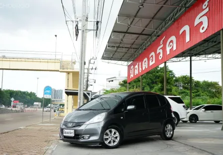 2012 HONDA JZAA 1.5 V  **รถบ้าน รถมือเดียว กุญแจครอบ 2 ดอก ** 
