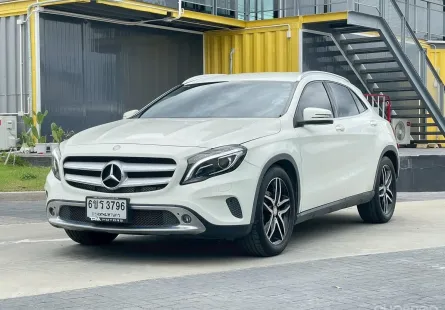 2015 Mercedes-Benz GLA-Class 1.6 GLA200 รถเก๋ง 5 ประตู เจ้าของขายเอง รถสวย ไมล์น้อย 