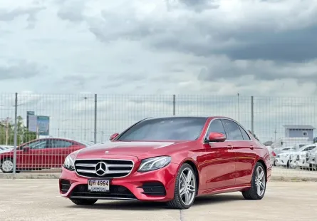 2018 Mercedes-Benz E-Class 2.0 E220d รถเก๋ง 4 ประตู รถสวย ไมล์น้อย 
