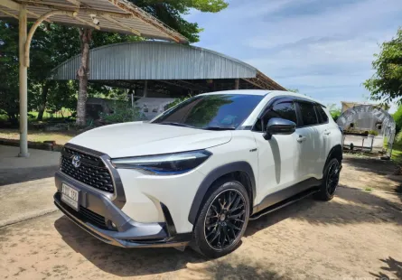 เจ้าของขายเอง Toyota Cross ไฮบริด พรีเมี่ยม รุ่นรองท๊อป มือเดียว เข้าเช็คศูนย์ตลอด