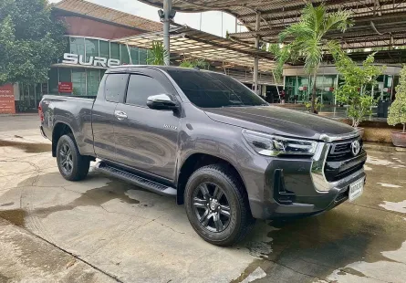 เท่ ดุ ดัน Toyota Hilux Revo 2.4 Prerunner  ปี 2022 รถกระบะไมล์น้อย พร้อมลุย