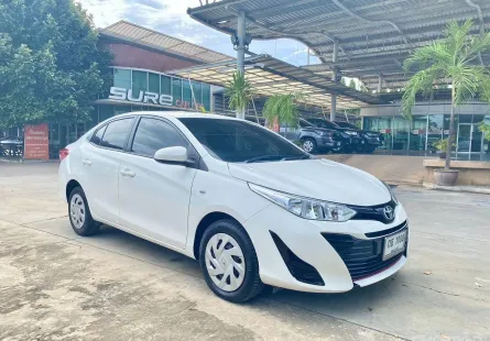  เก๋งเล็กน่าใช้ Toyota Yaris Ativ 1.2 Entry 2019 สวยพร้อมขับ