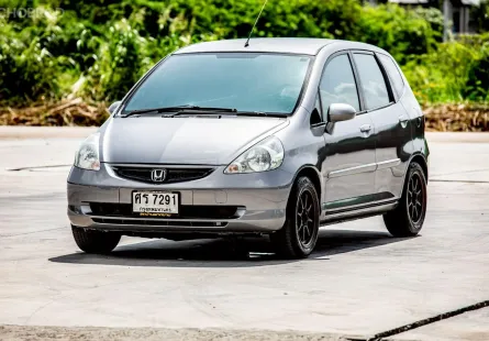 2005 Honda JAZZ 1.5 i-DSi รถเก๋ง 4 ประตู 