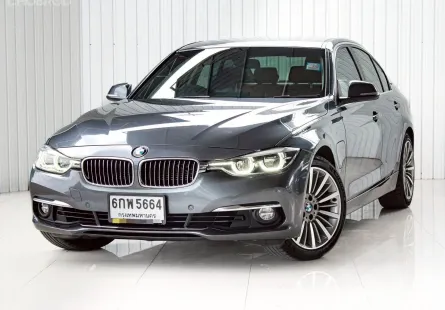 BMW 3 Series 330e Luxury 2017 รถมือสองสภาพดี