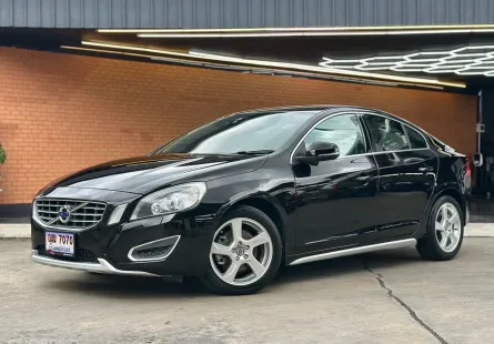 ขายรถ Volvo S60 1.6 DRIVE 2013 สภาพดี ไมล์น้อย กรุงเทพมหานคร 