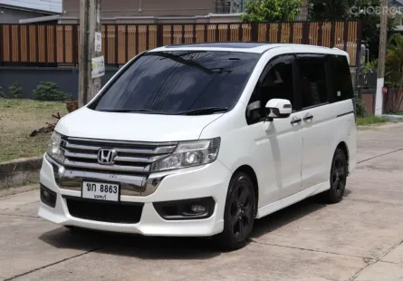 ขายรถ Honda STEPWGN SPADA 2.0 Hybrid ปี2013 Wagon 